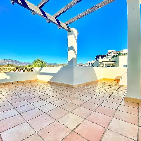 Sunset Golf Apartamento *